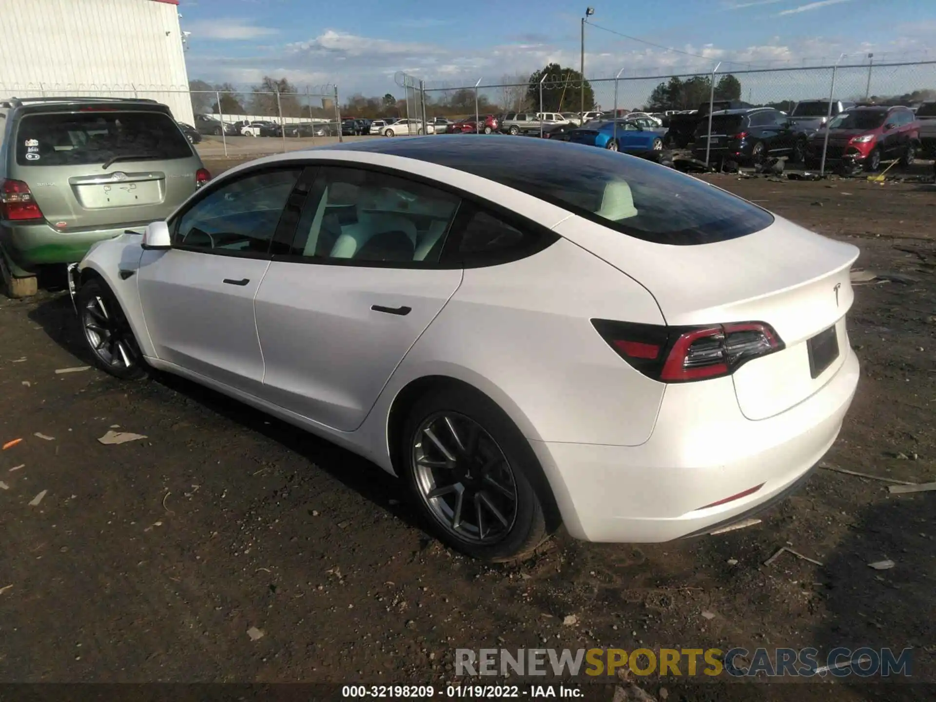 3 Photograph of a damaged car 5YJ3E1EA3MF908679 TESLA MODEL 3 2021