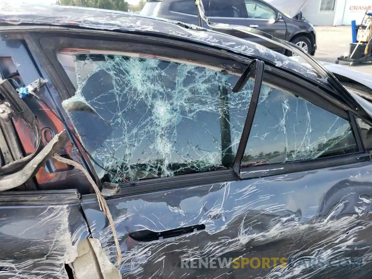 5 Photograph of a damaged car 5YJ3E1EA3MF922033 TESLA MODEL 3 2021