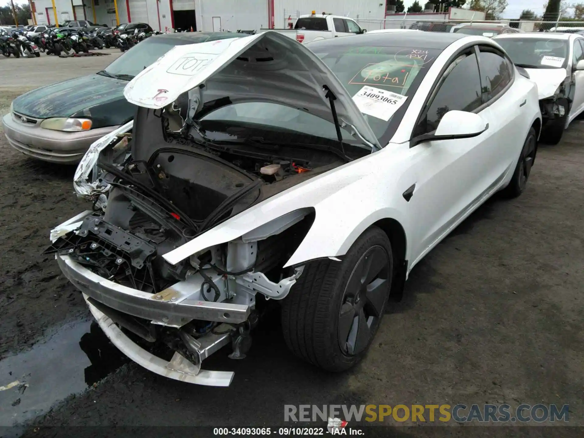 2 Photograph of a damaged car 5YJ3E1EA3MF938782 TESLA MODEL 3 2021