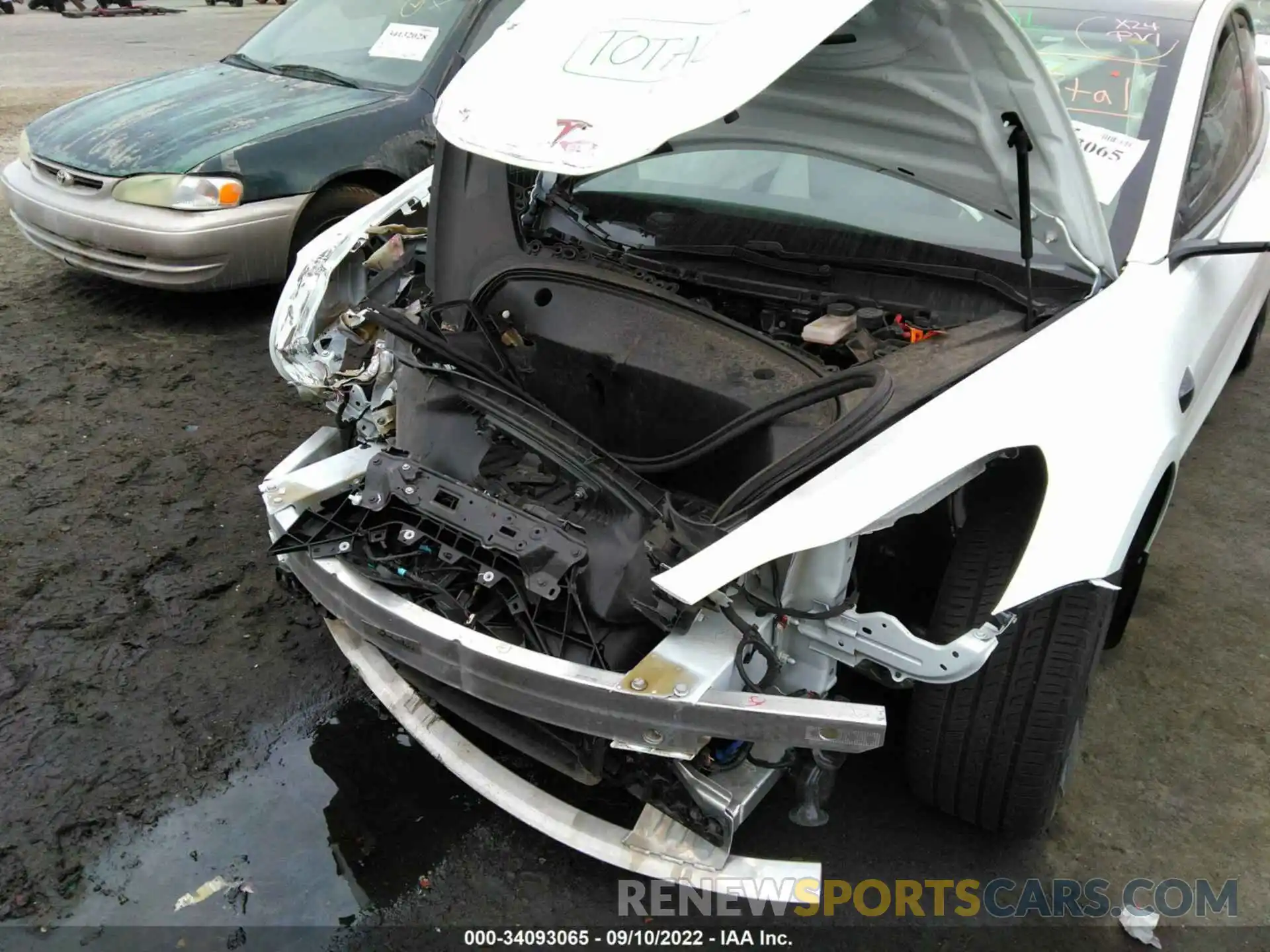 6 Photograph of a damaged car 5YJ3E1EA3MF938782 TESLA MODEL 3 2021