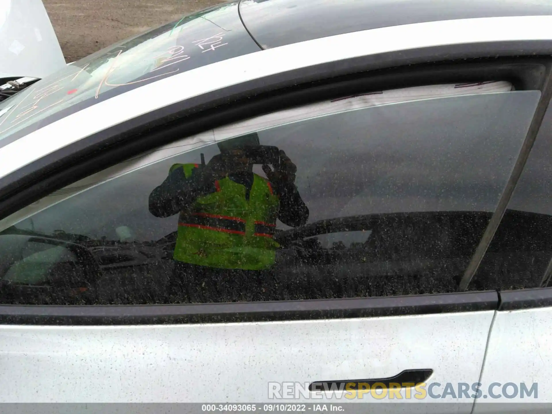 7 Photograph of a damaged car 5YJ3E1EA3MF938782 TESLA MODEL 3 2021