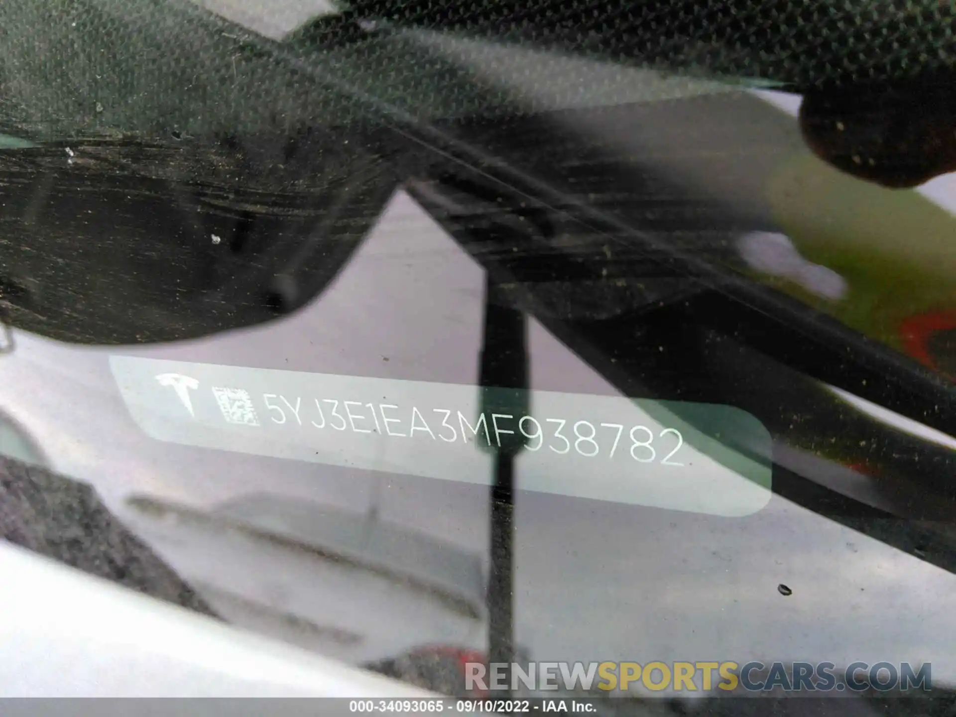 9 Photograph of a damaged car 5YJ3E1EA3MF938782 TESLA MODEL 3 2021