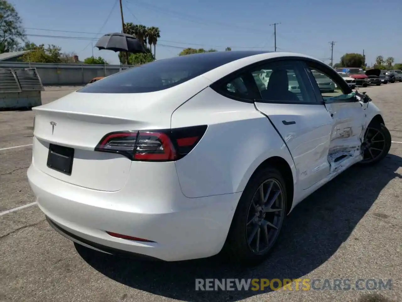 4 Фотография поврежденного автомобиля 5YJ3E1EA3MF939592 TESLA MODEL 3 2021