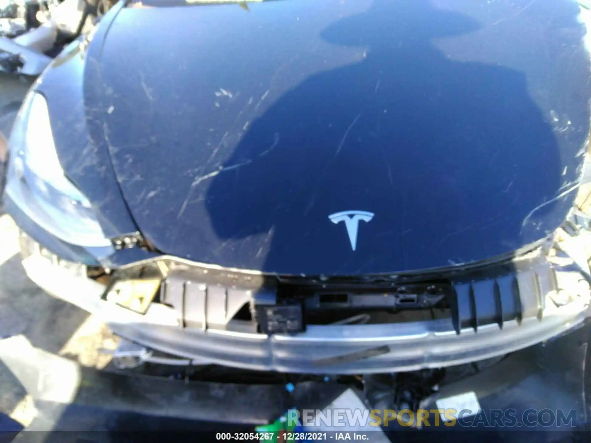 10 Photograph of a damaged car 5YJ3E1EA3MF939978 TESLA MODEL 3 2021