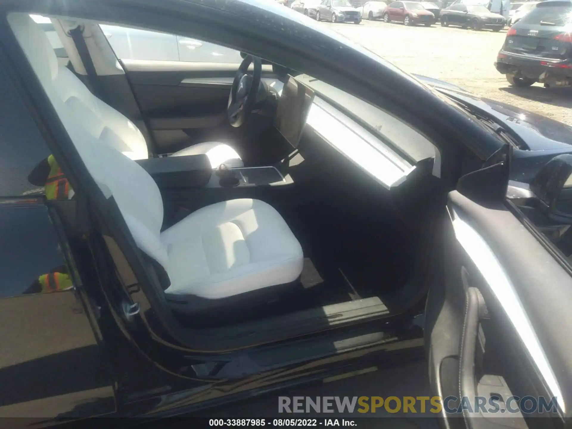 5 Photograph of a damaged car 5YJ3E1EA3MF994205 TESLA MODEL 3 2021