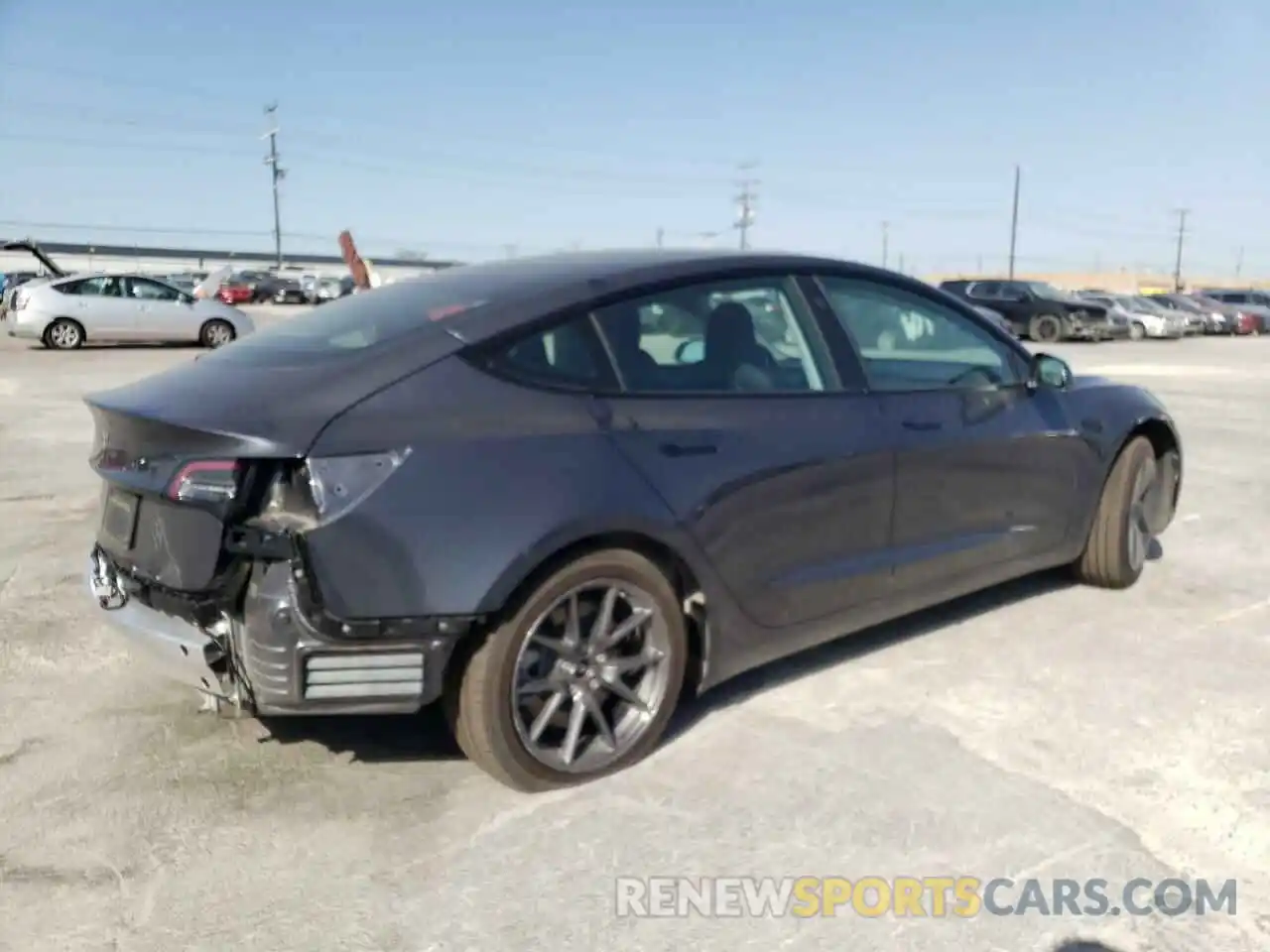 4 Photograph of a damaged car 5YJ3E1EA3MF997038 TESLA MODEL 3 2021