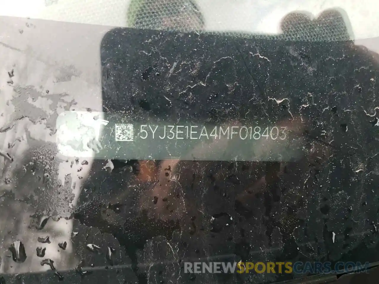 12 Photograph of a damaged car 5YJ3E1EA4MF018403 TESLA MODEL 3 2021