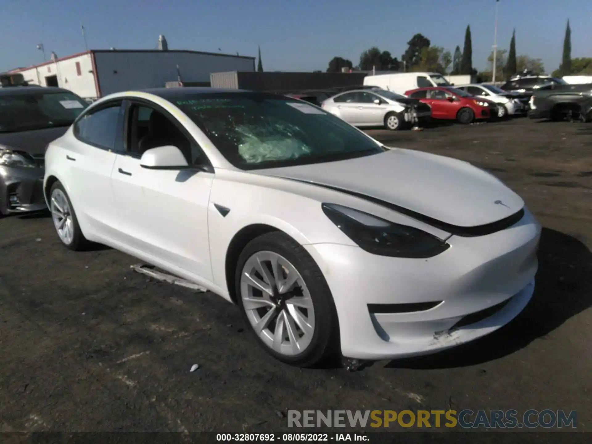 1 Photograph of a damaged car 5YJ3E1EA4MF028736 TESLA MODEL 3 2021