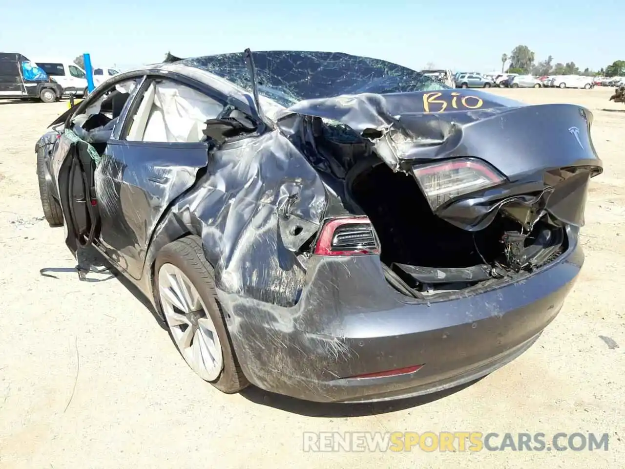 3 Photograph of a damaged car 5YJ3E1EA4MF046623 TESLA MODEL 3 2021