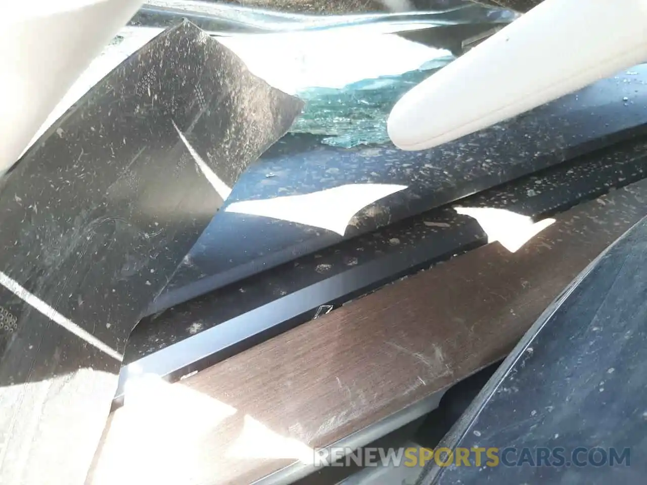 8 Photograph of a damaged car 5YJ3E1EA4MF046623 TESLA MODEL 3 2021