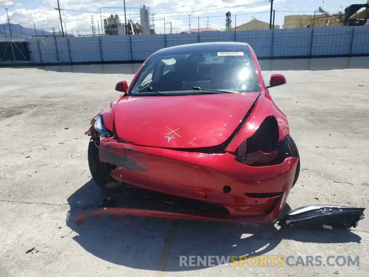 9 Photograph of a damaged car 5YJ3E1EA4MF066435 TESLA MODEL 3 2021