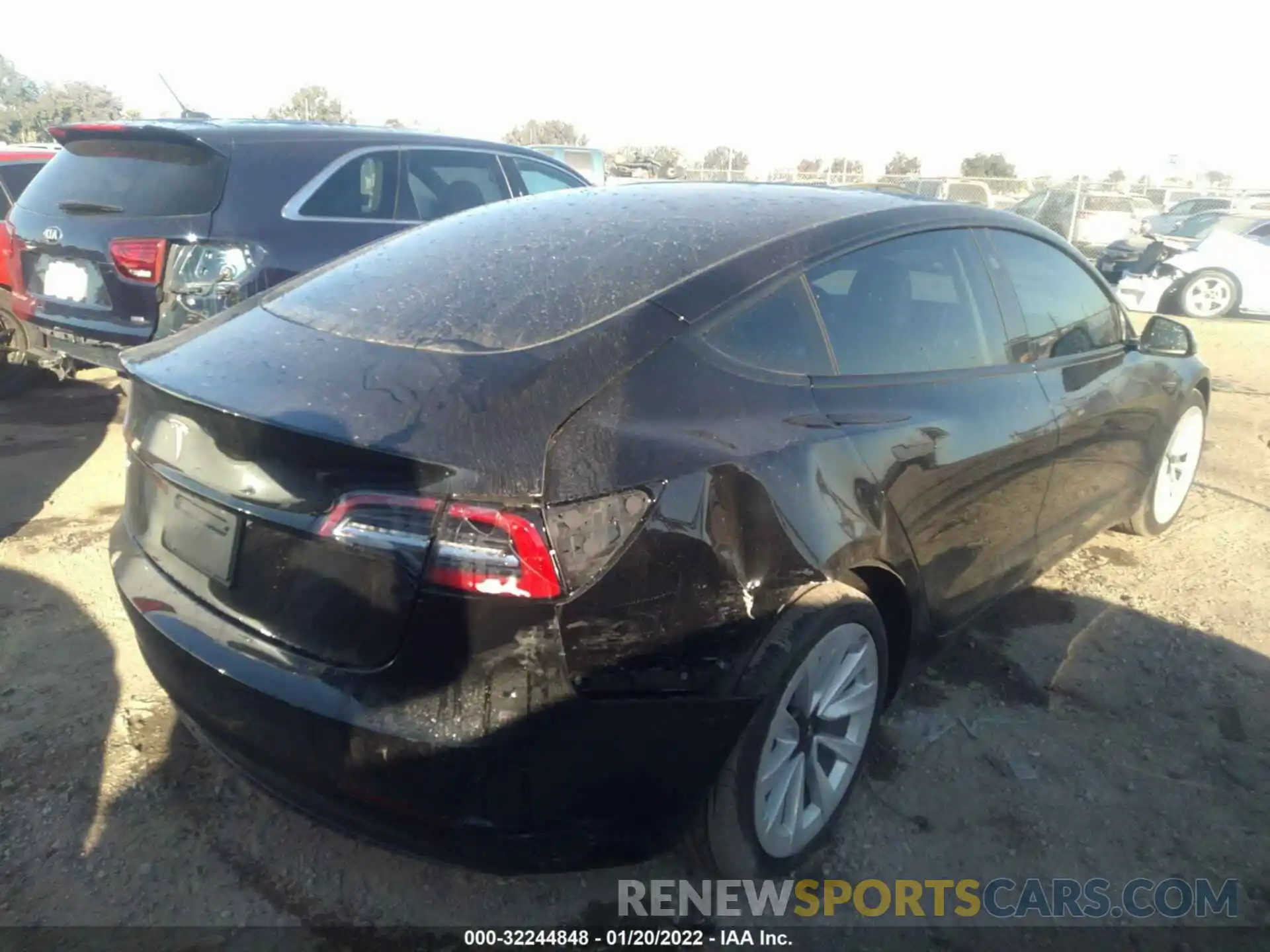 4 Photograph of a damaged car 5YJ3E1EA4MF067794 TESLA MODEL 3 2021