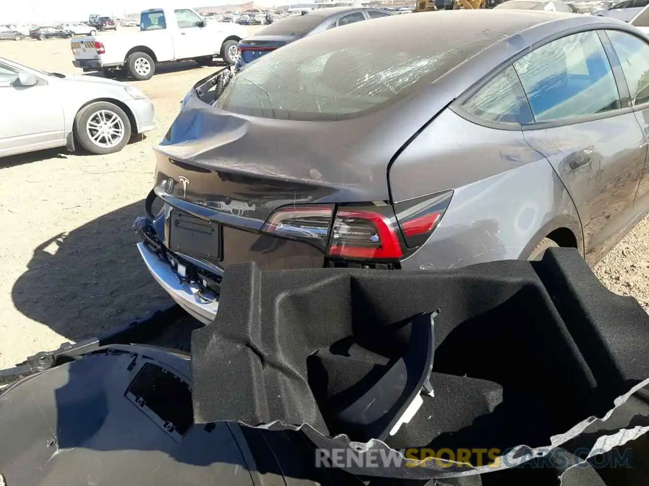 9 Photograph of a damaged car 5YJ3E1EA4MF071733 TESLA MODEL 3 2021