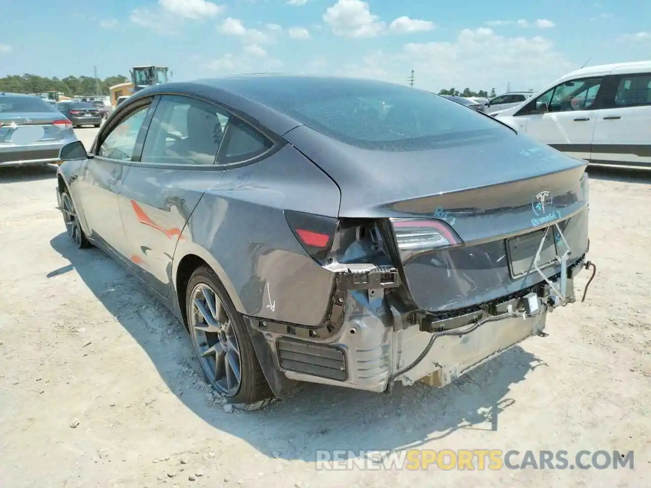 3 Photograph of a damaged car 5YJ3E1EA4MF085597 TESLA MODEL 3 2021