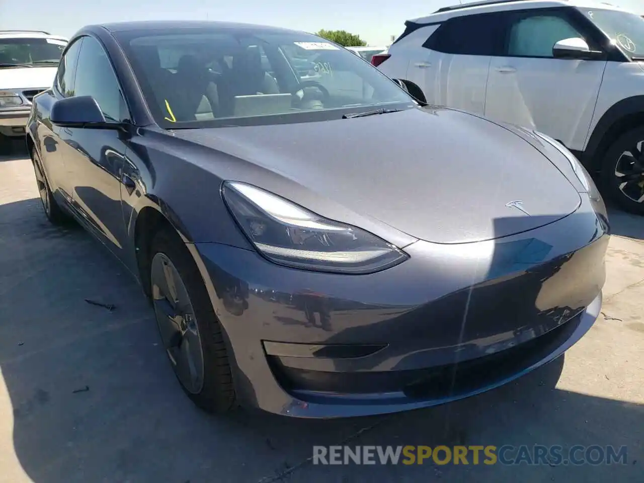 1 Photograph of a damaged car 5YJ3E1EA4MF092811 TESLA MODEL 3 2021