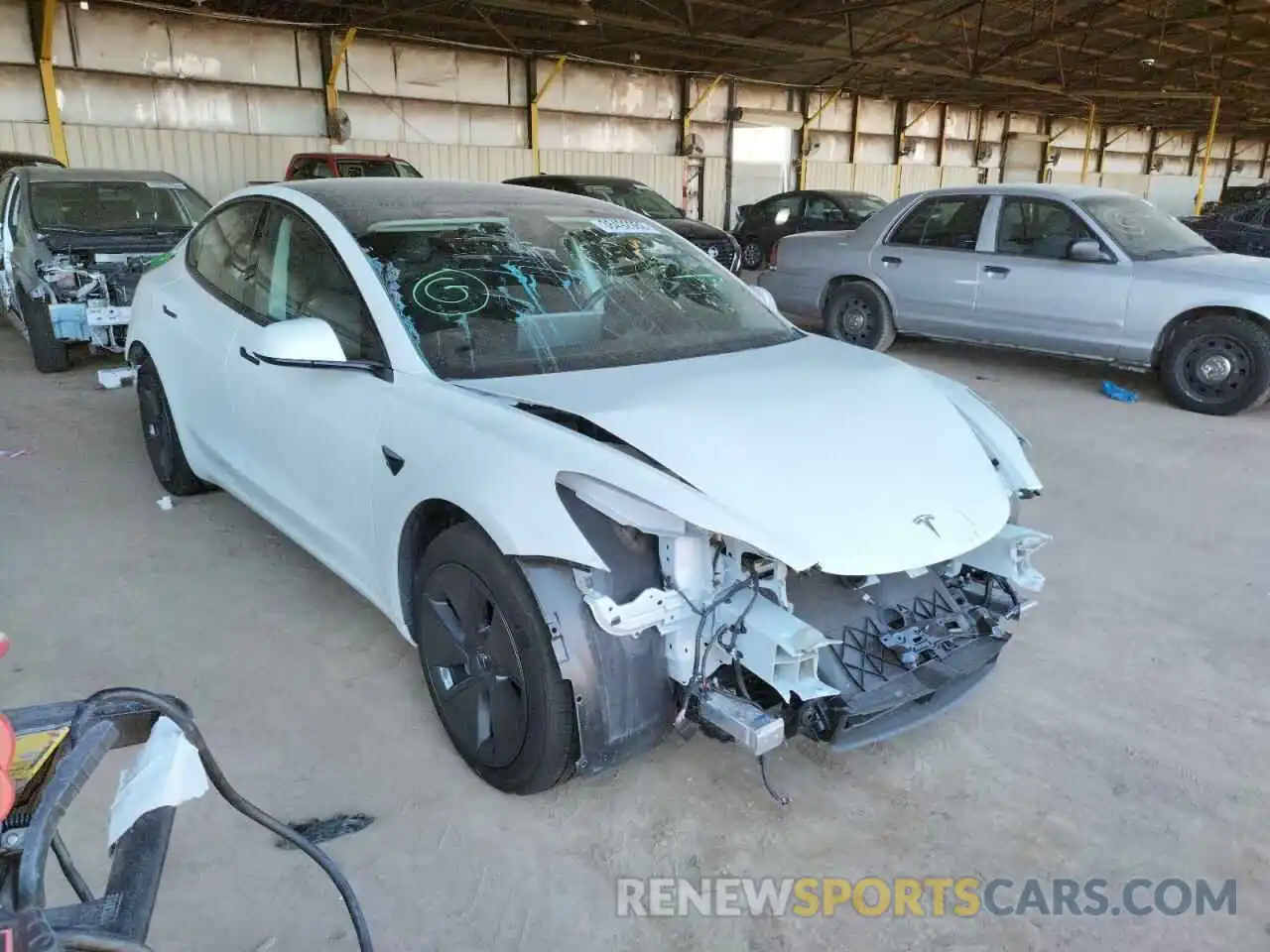 1 Photograph of a damaged car 5YJ3E1EA4MF094185 TESLA MODEL 3 2021