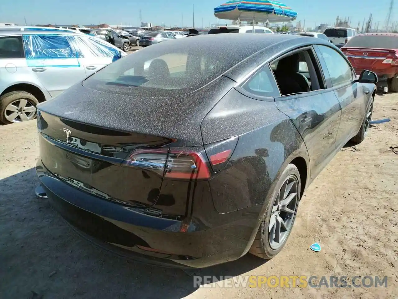 3 Photograph of a damaged car 5YJ3E1EA4MF095336 TESLA MODEL 3 2021