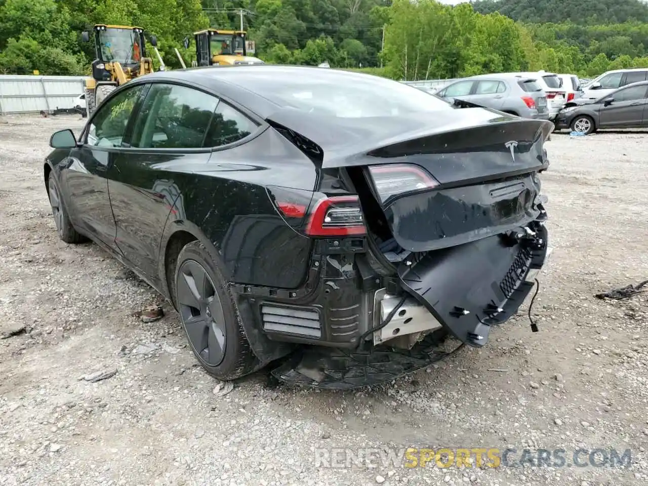 3 Photograph of a damaged car 5YJ3E1EA4MF100597 TESLA MODEL 3 2021