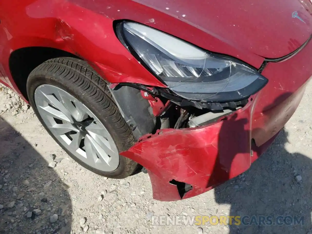 10 Photograph of a damaged car 5YJ3E1EA4MF851263 TESLA MODEL 3 2021