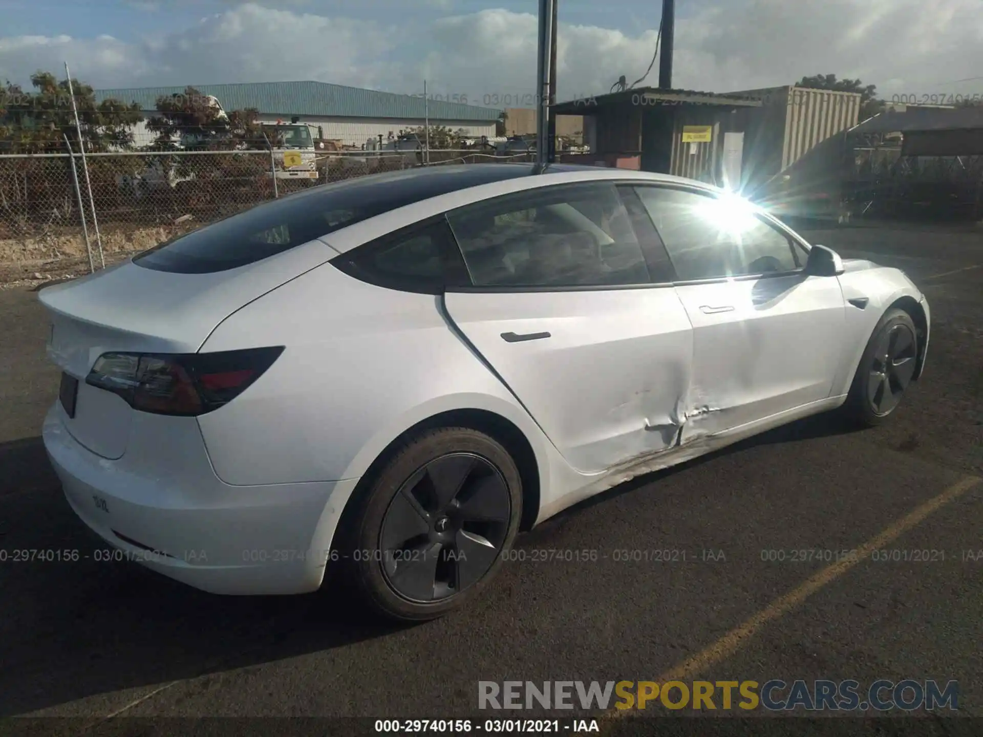 4 Фотография поврежденного автомобиля 5YJ3E1EA4MF852025 TESLA MODEL 3 2021