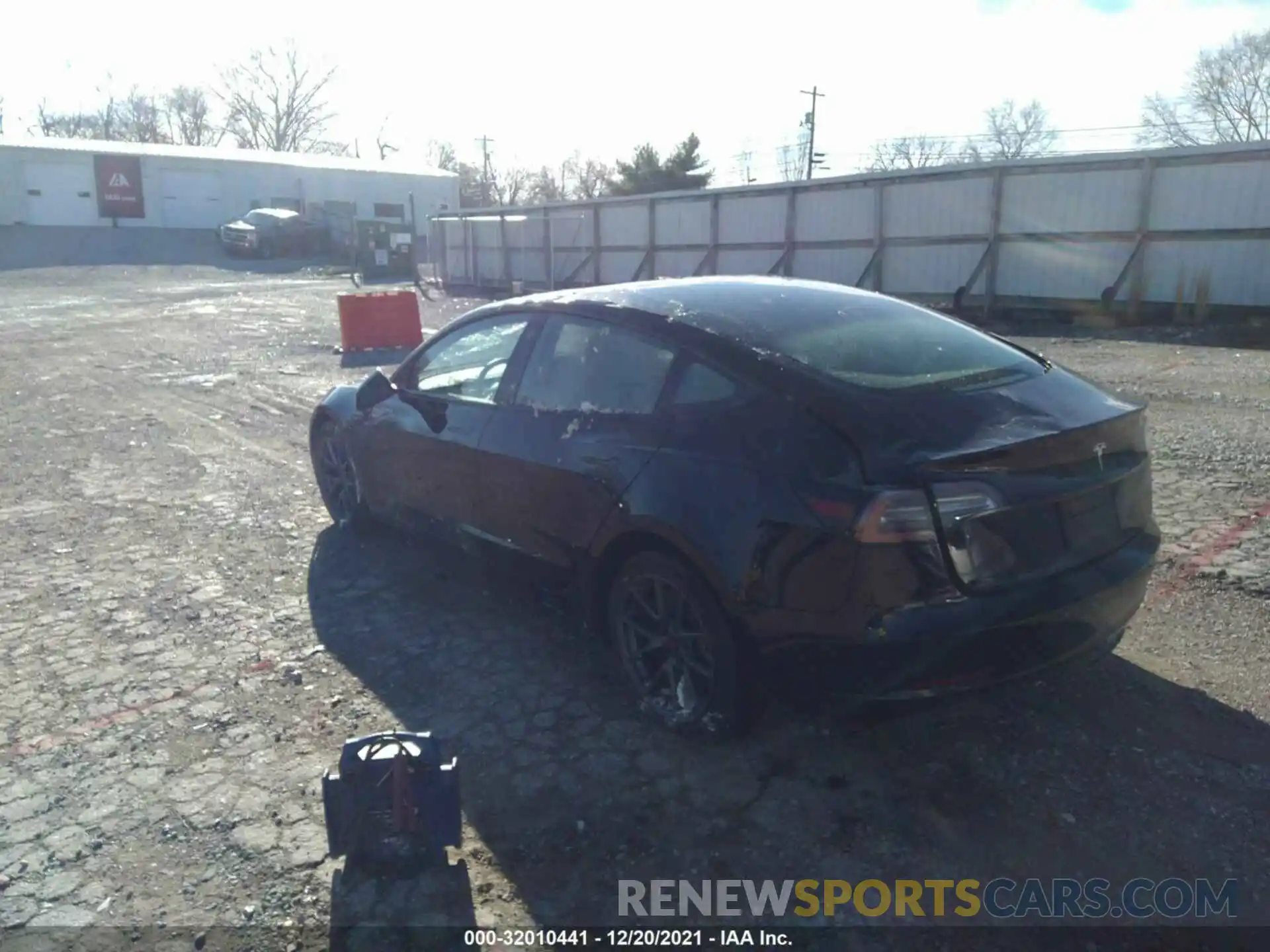 3 Photograph of a damaged car 5YJ3E1EA4MF859332 TESLA MODEL 3 2021