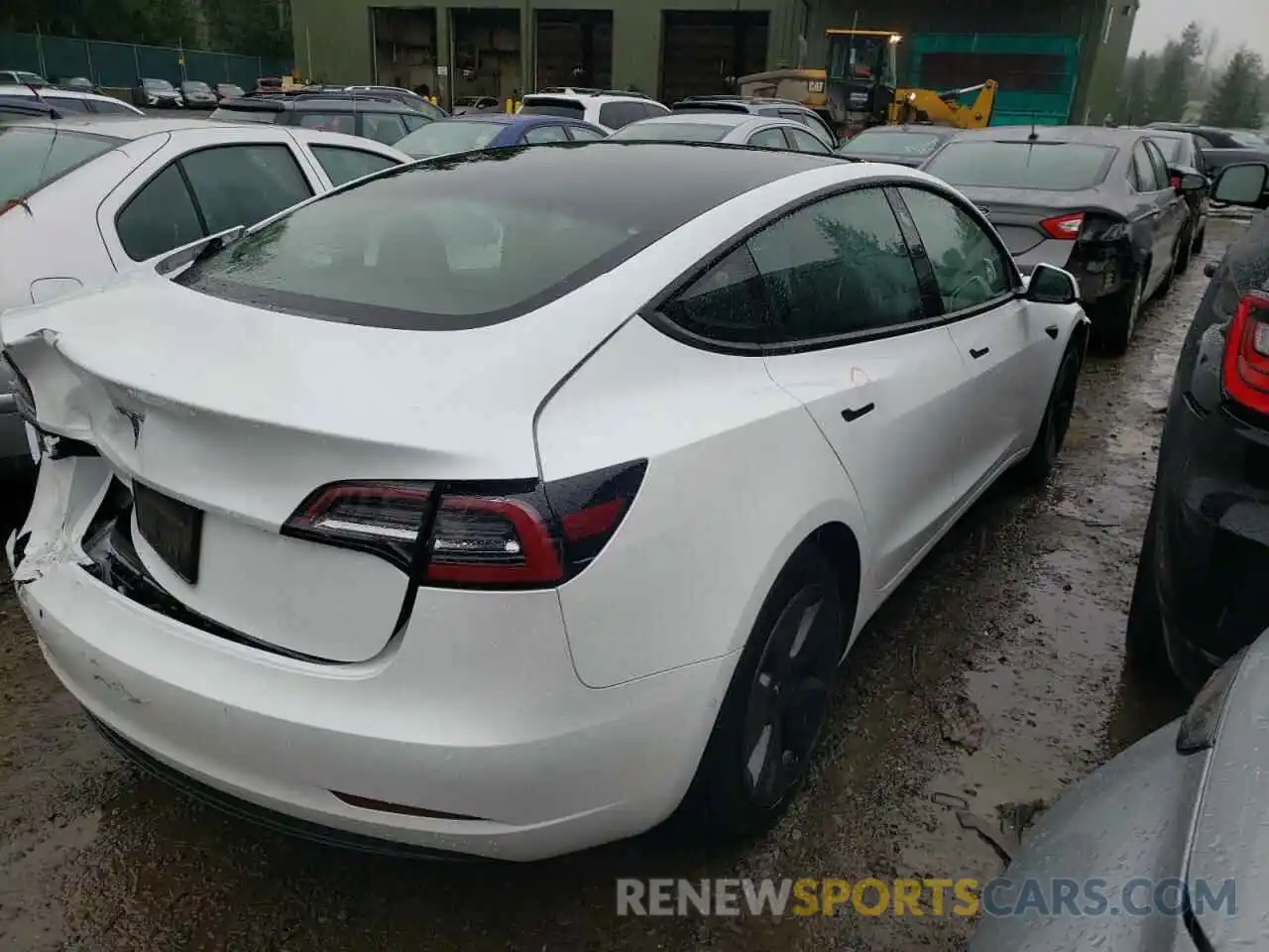 4 Photograph of a damaged car 5YJ3E1EA4MF867687 TESLA MODEL 3 2021