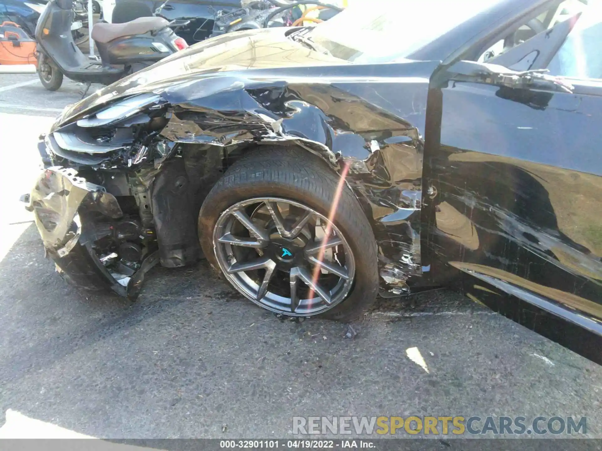 6 Photograph of a damaged car 5YJ3E1EA4MF875143 TESLA MODEL 3 2021