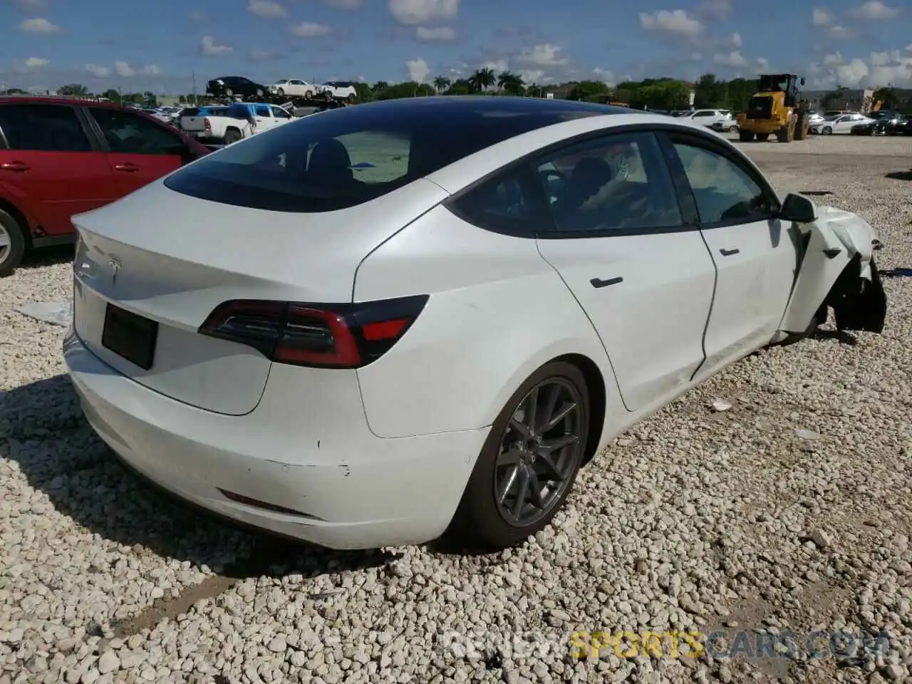 4 Фотография поврежденного автомобиля 5YJ3E1EA4MF914815 TESLA MODEL 3 2021