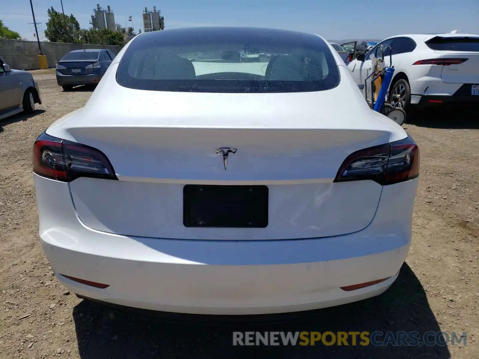 9 Photograph of a damaged car 5YJ3E1EA4MF927788 TESLA MODEL 3 2021