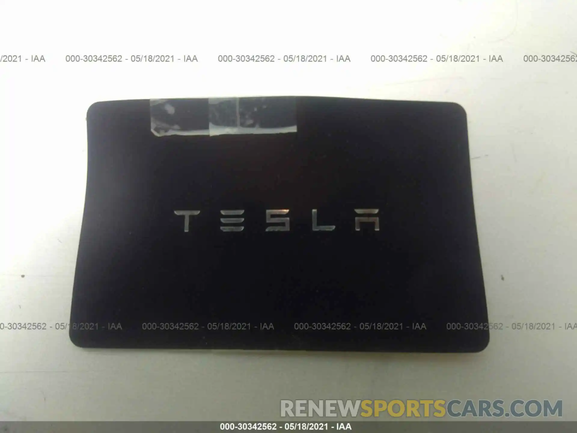 11 Photograph of a damaged car 5YJ3E1EA4MF928858 TESLA MODEL 3 2021