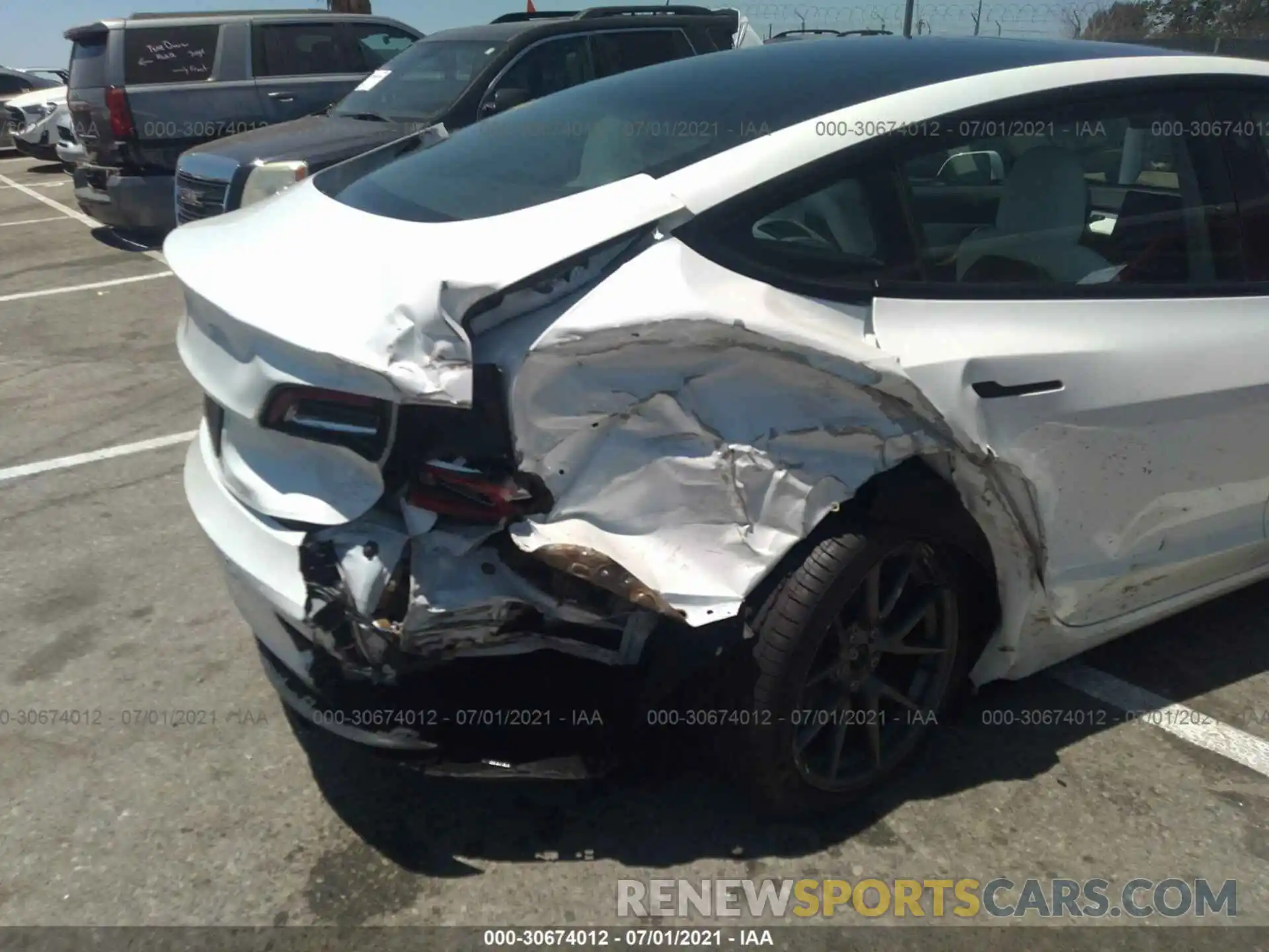 6 Photograph of a damaged car 5YJ3E1EA4MF928861 TESLA MODEL 3 2021