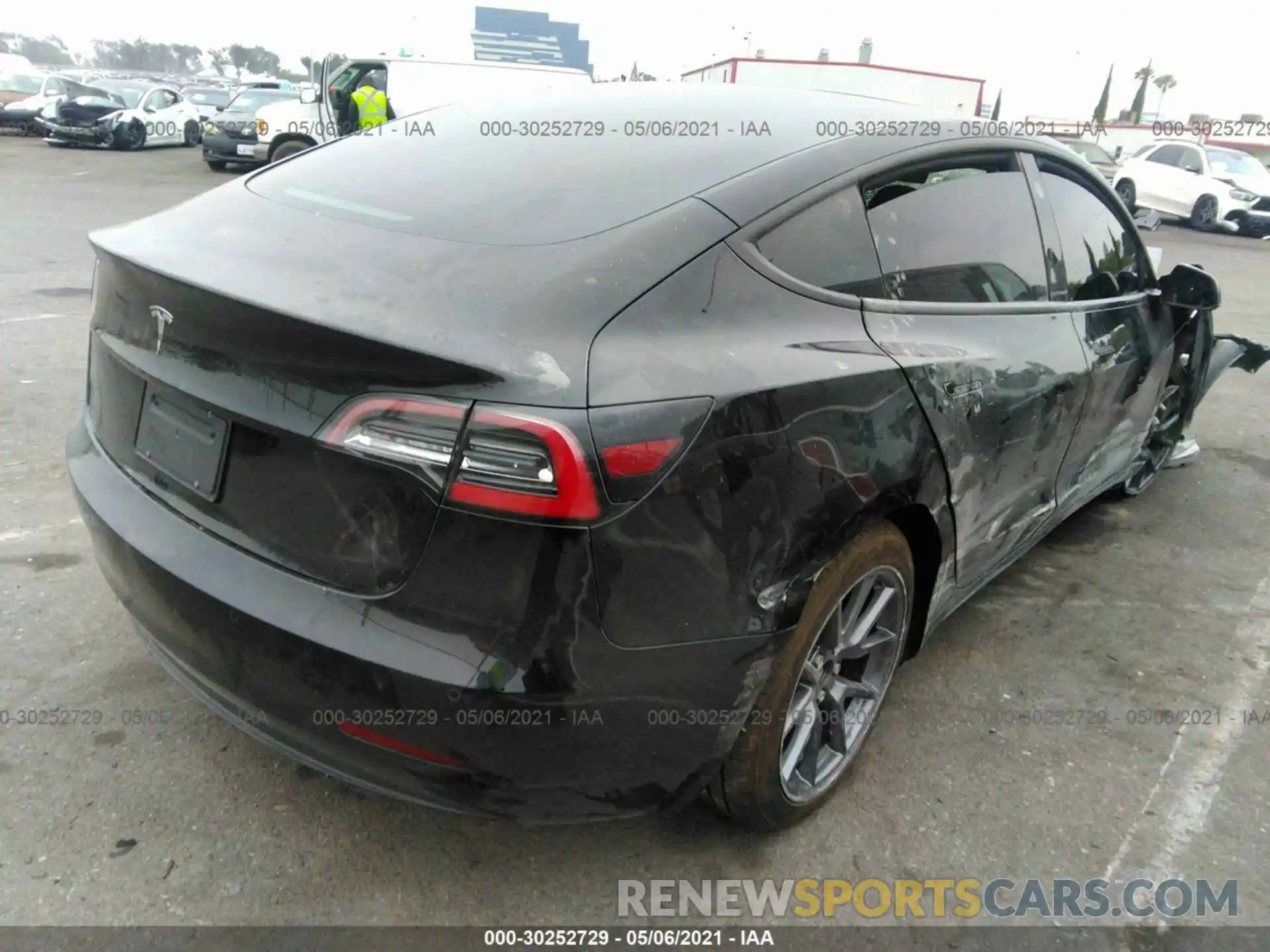 4 Фотография поврежденного автомобиля 5YJ3E1EA4MF939259 TESLA MODEL 3 2021