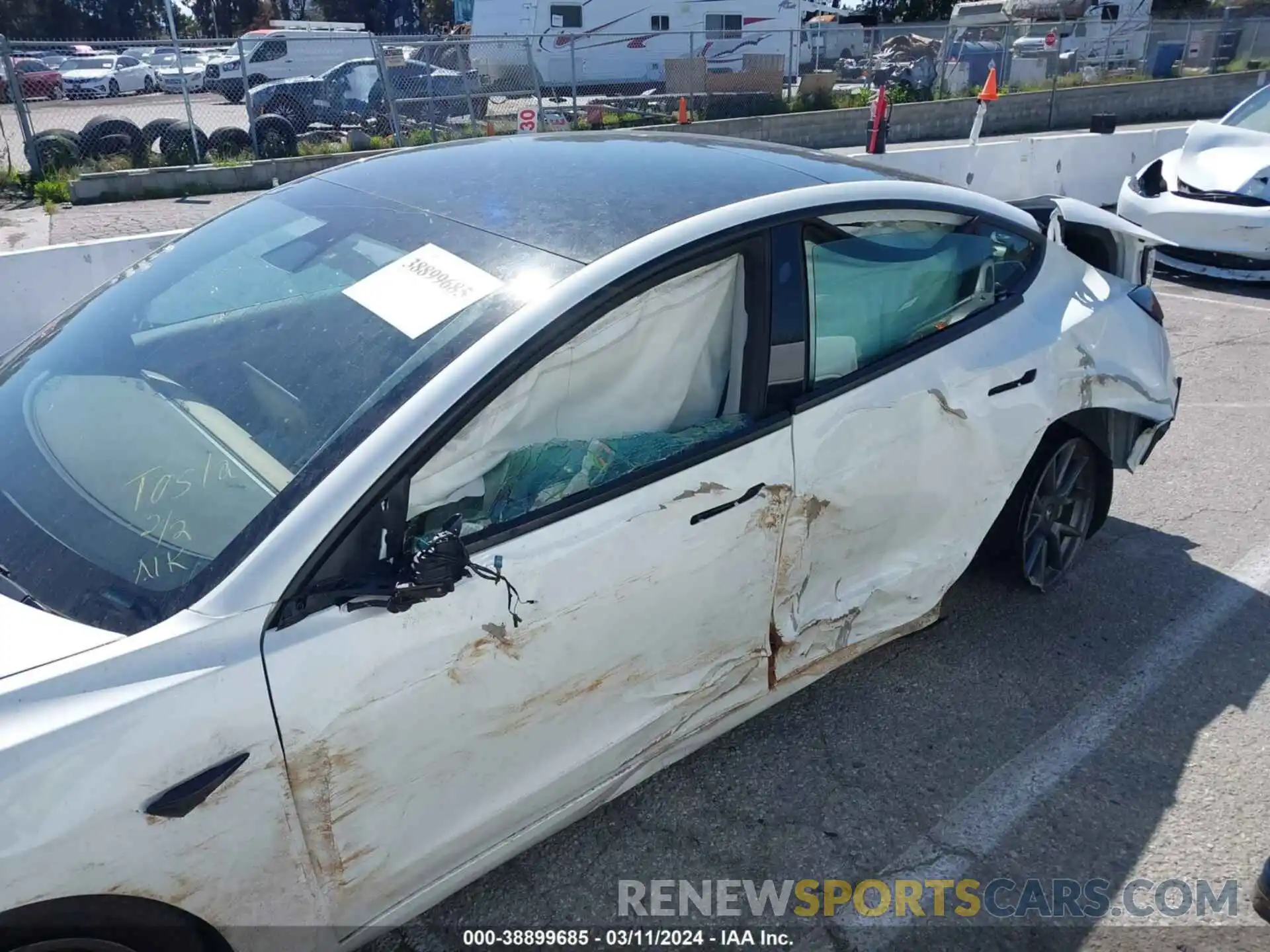 6 Photograph of a damaged car 5YJ3E1EA4MF961732 TESLA MODEL 3 2021