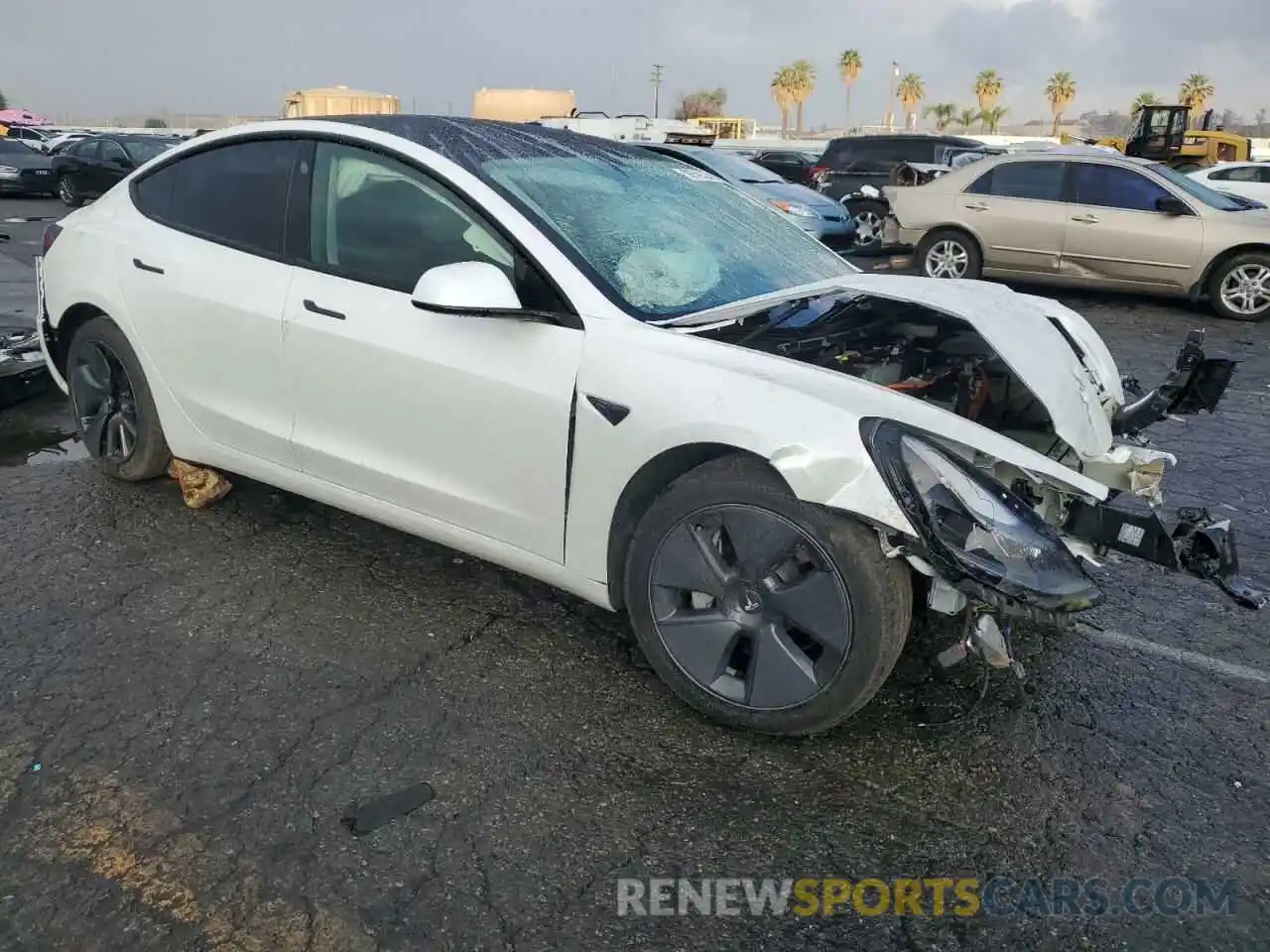 4 Photograph of a damaged car 5YJ3E1EA4MF976862 TESLA MODEL 3 2021