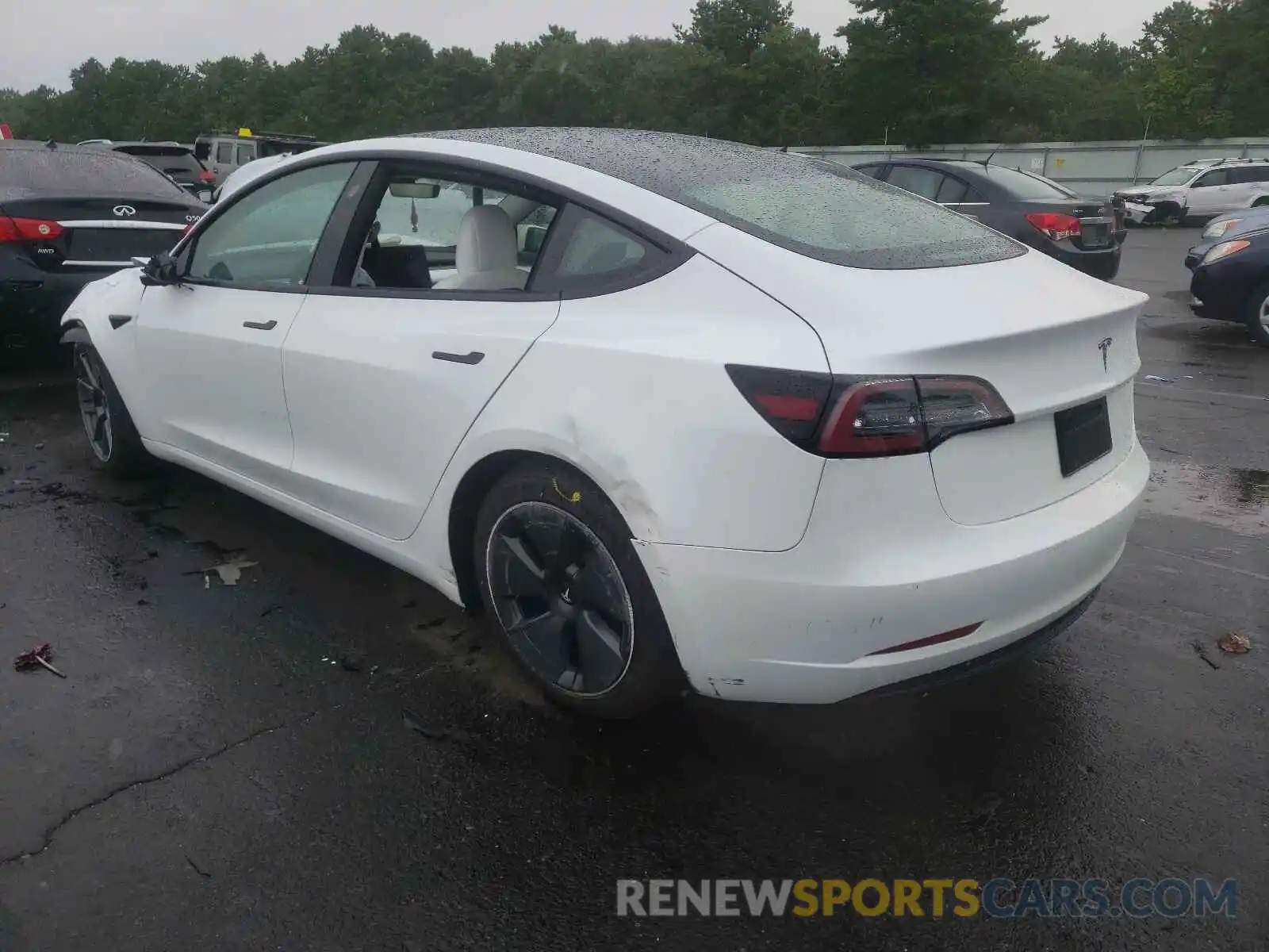 3 Photograph of a damaged car 5YJ3E1EA4MF989823 TESLA MODEL 3 2021