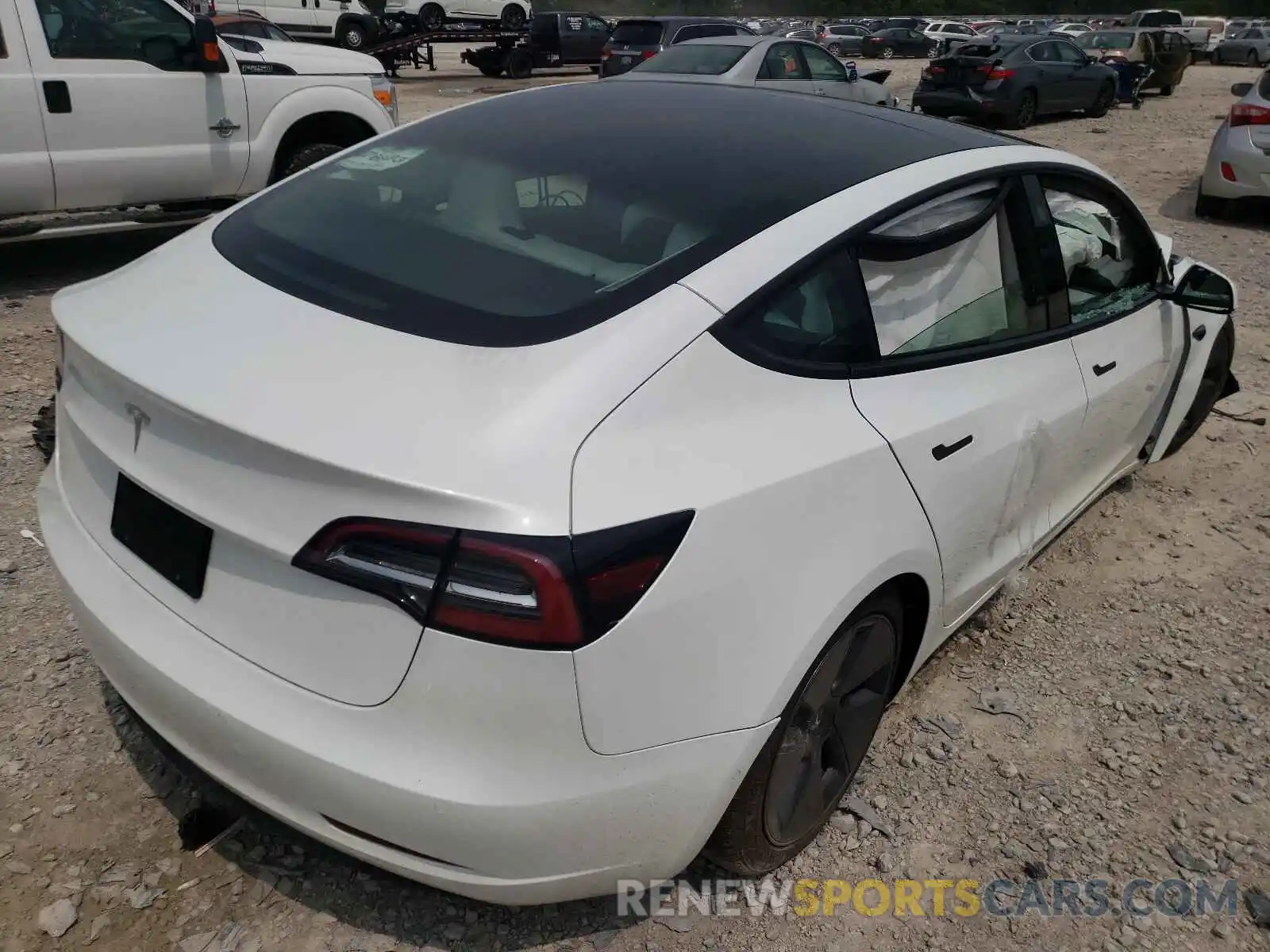 4 Photograph of a damaged car 5YJ3E1EA4MF994262 TESLA MODEL 3 2021