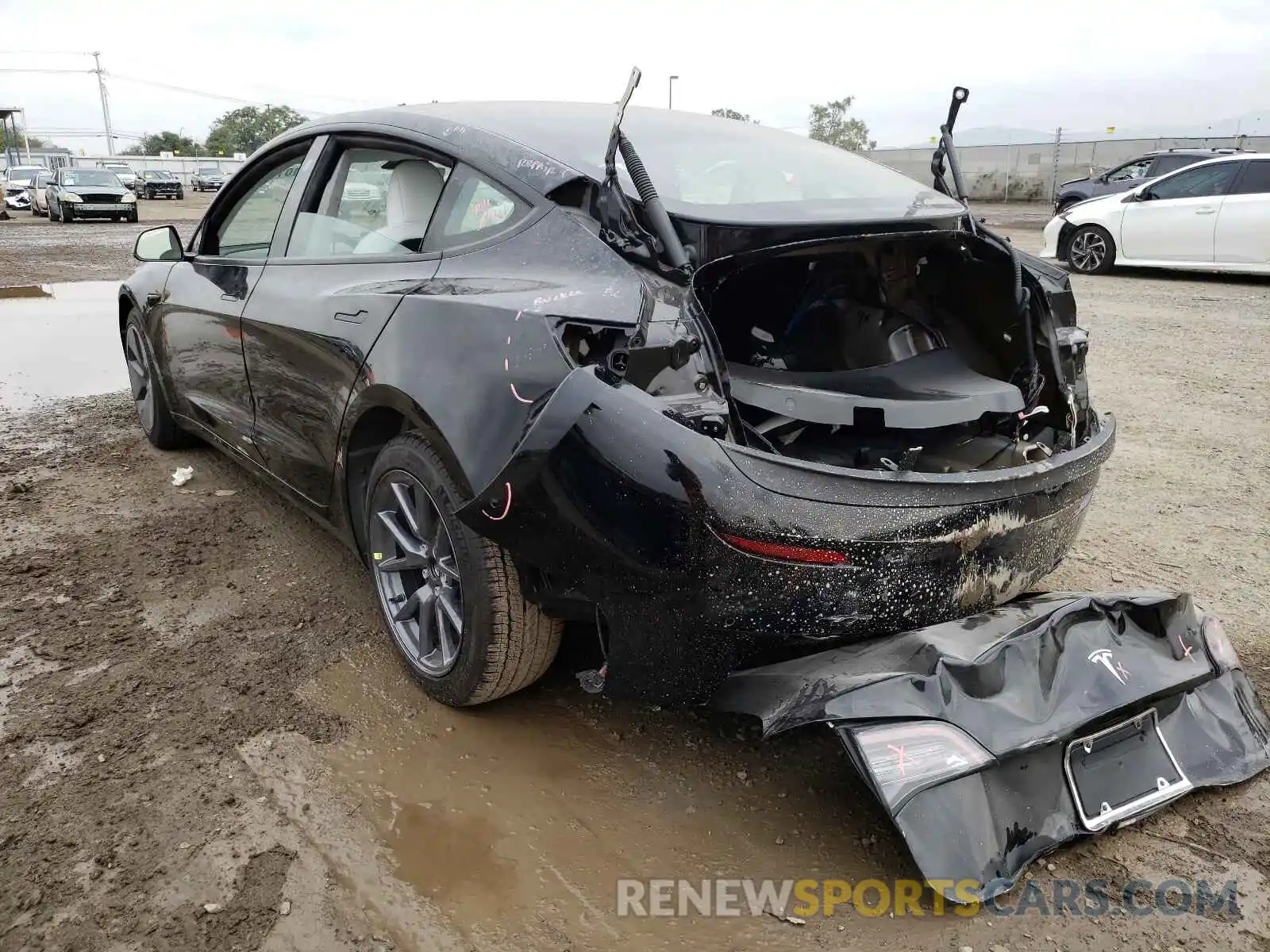 3 Photograph of a damaged car 5YJ3E1EA5MF018569 TESLA MODEL 3 2021