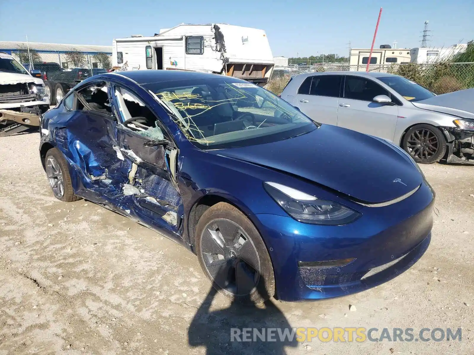 1 Photograph of a damaged car 5YJ3E1EA5MF060658 TESLA MODEL 3 2021