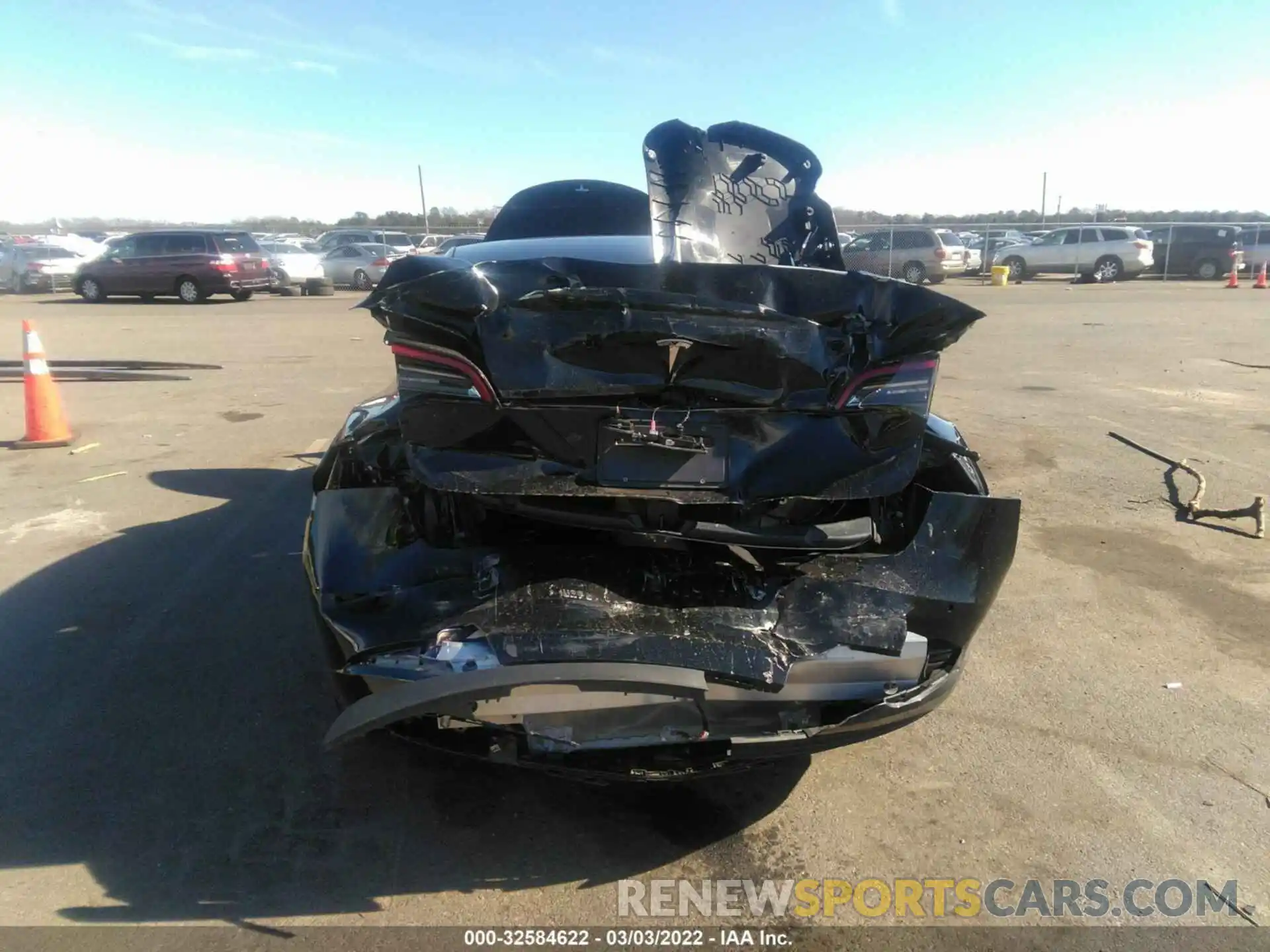 6 Photograph of a damaged car 5YJ3E1EA5MF062779 TESLA MODEL 3 2021