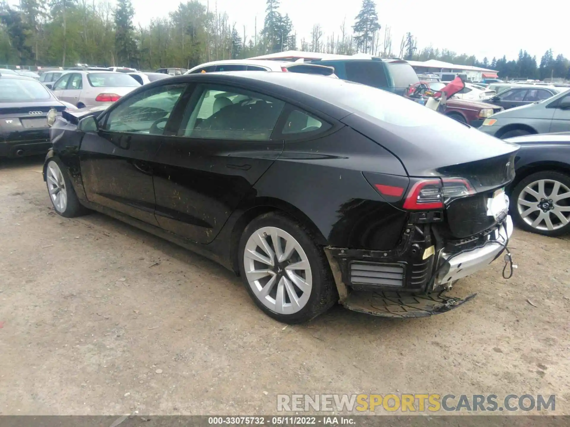 3 Photograph of a damaged car 5YJ3E1EA5MF065214 TESLA MODEL 3 2021