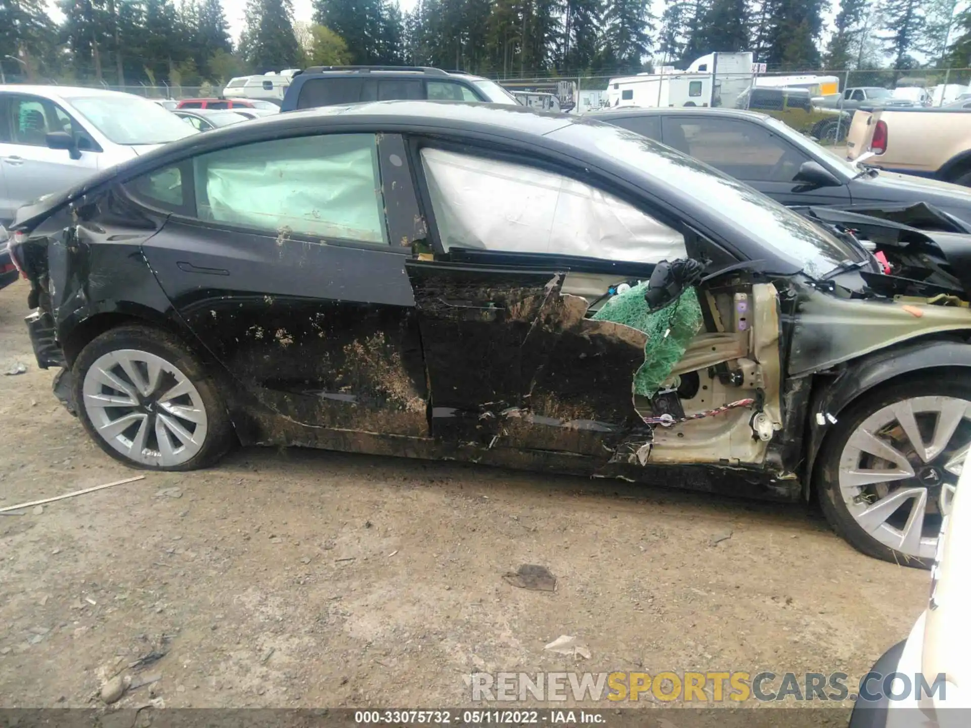 6 Photograph of a damaged car 5YJ3E1EA5MF065214 TESLA MODEL 3 2021