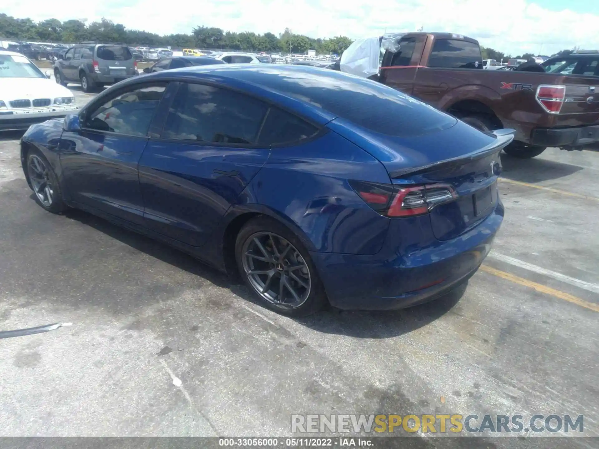 3 Photograph of a damaged car 5YJ3E1EA5MF087861 TESLA MODEL 3 2021