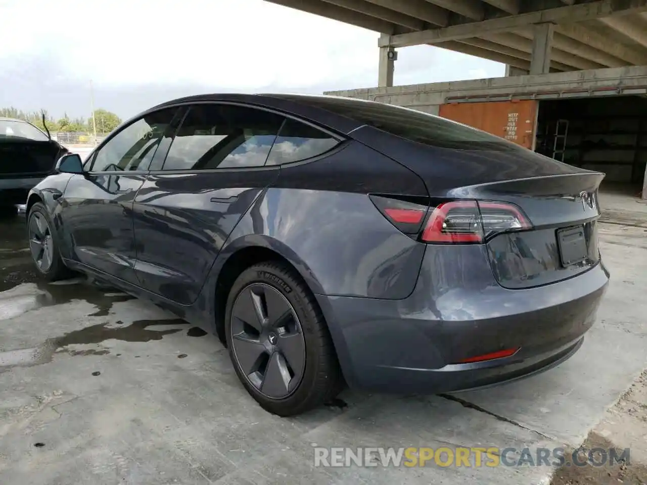 3 Photograph of a damaged car 5YJ3E1EA5MF089349 TESLA MODEL 3 2021