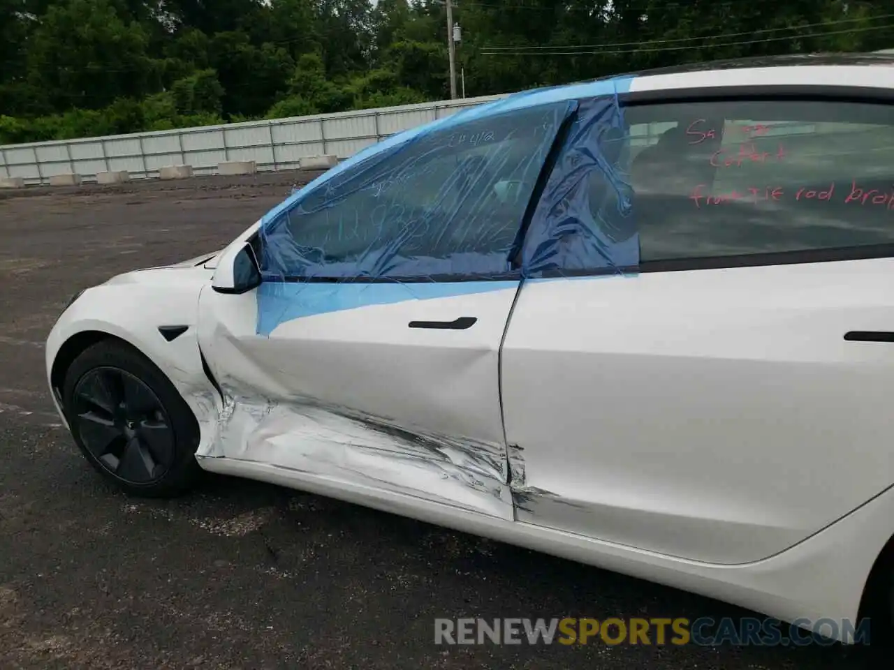 9 Photograph of a damaged car 5YJ3E1EA5MF091618 TESLA MODEL 3 2021