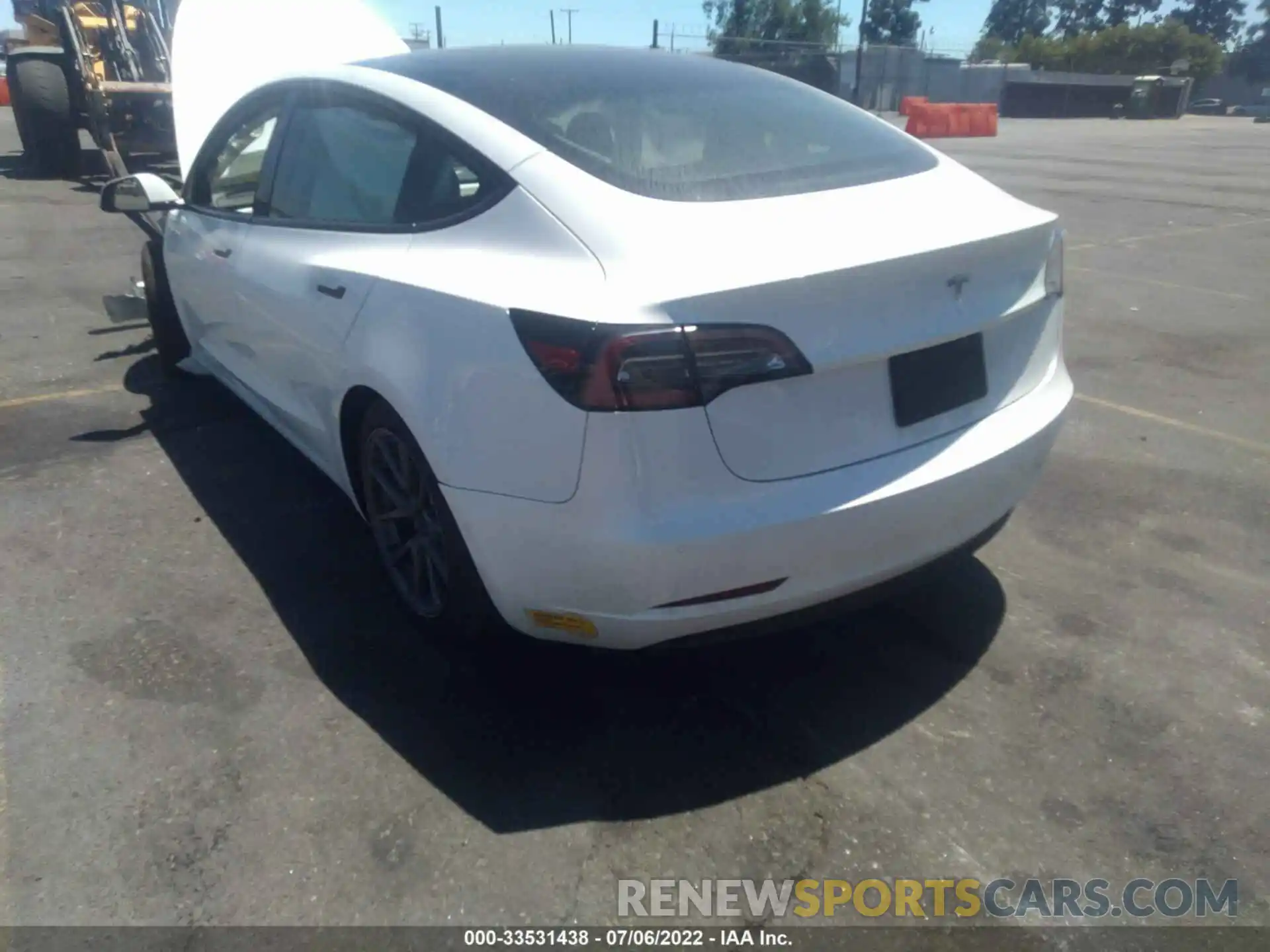 3 Photograph of a damaged car 5YJ3E1EA5MF092753 TESLA MODEL 3 2021