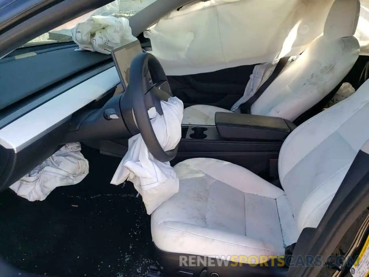 5 Photograph of a damaged car 5YJ3E1EA5MF097886 TESLA MODEL 3 2021