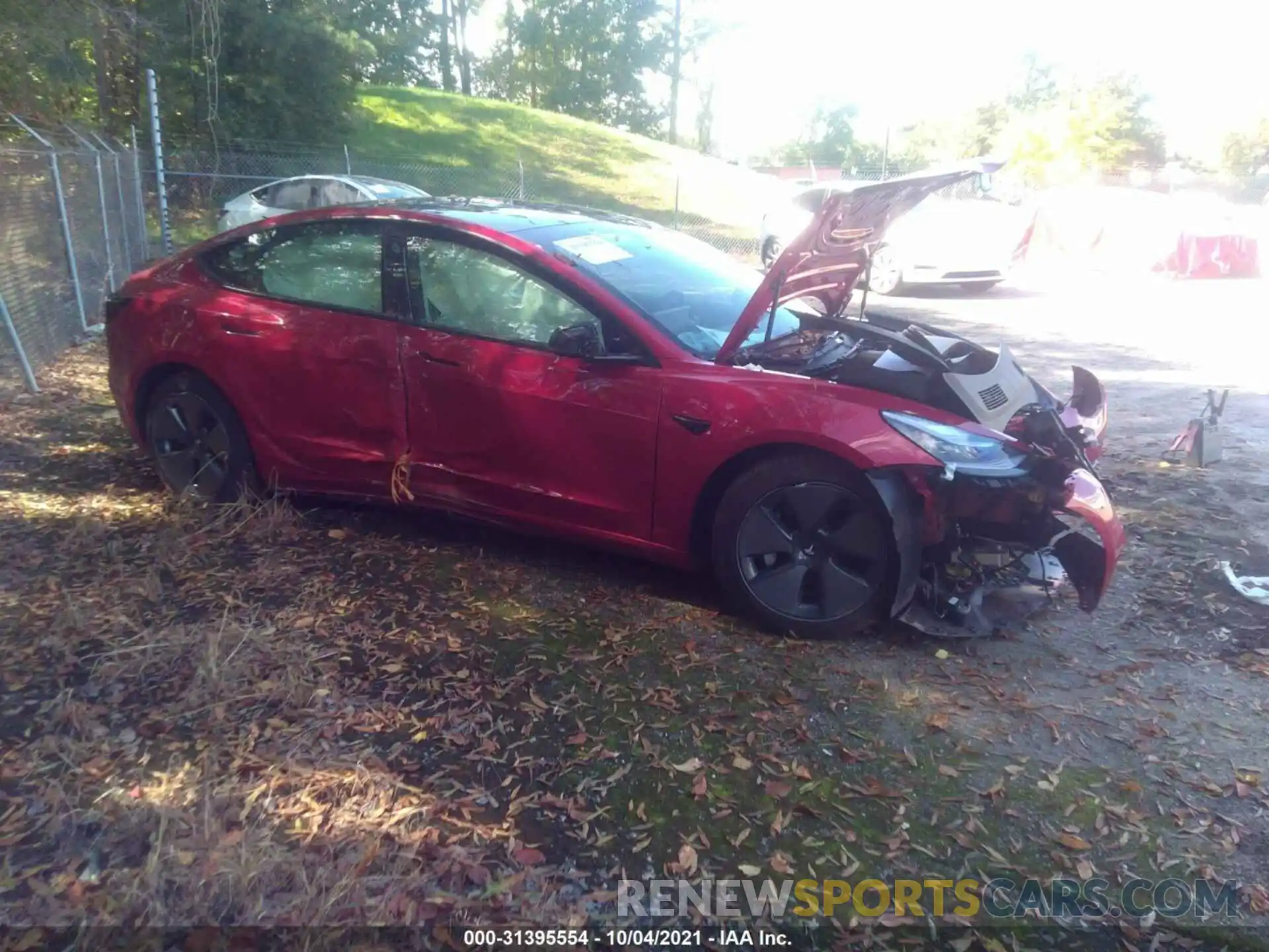 4 Photograph of a damaged car 5YJ3E1EA5MF852258 TESLA MODEL 3 2021