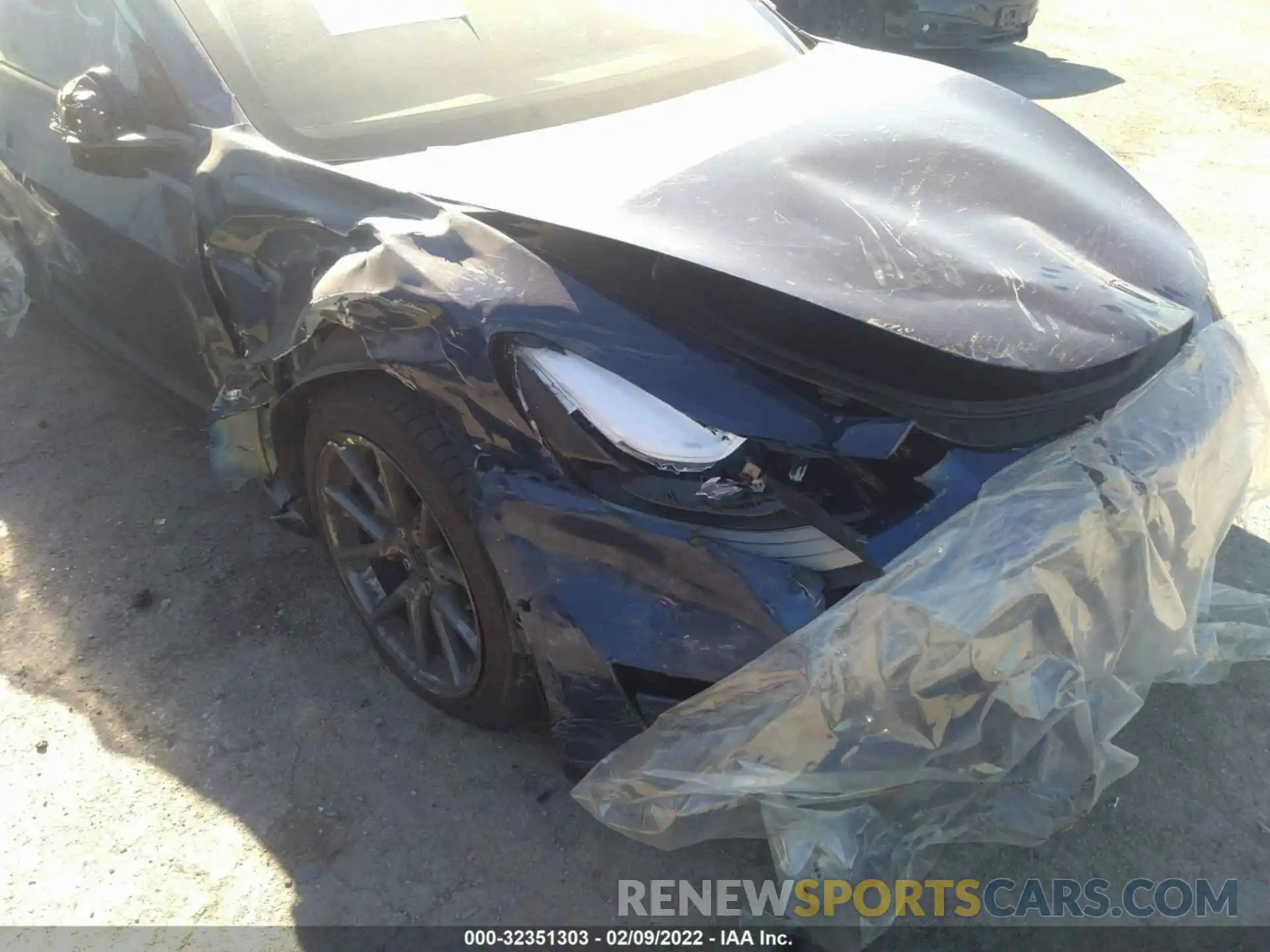 6 Photograph of a damaged car 5YJ3E1EA5MF872459 TESLA MODEL 3 2021