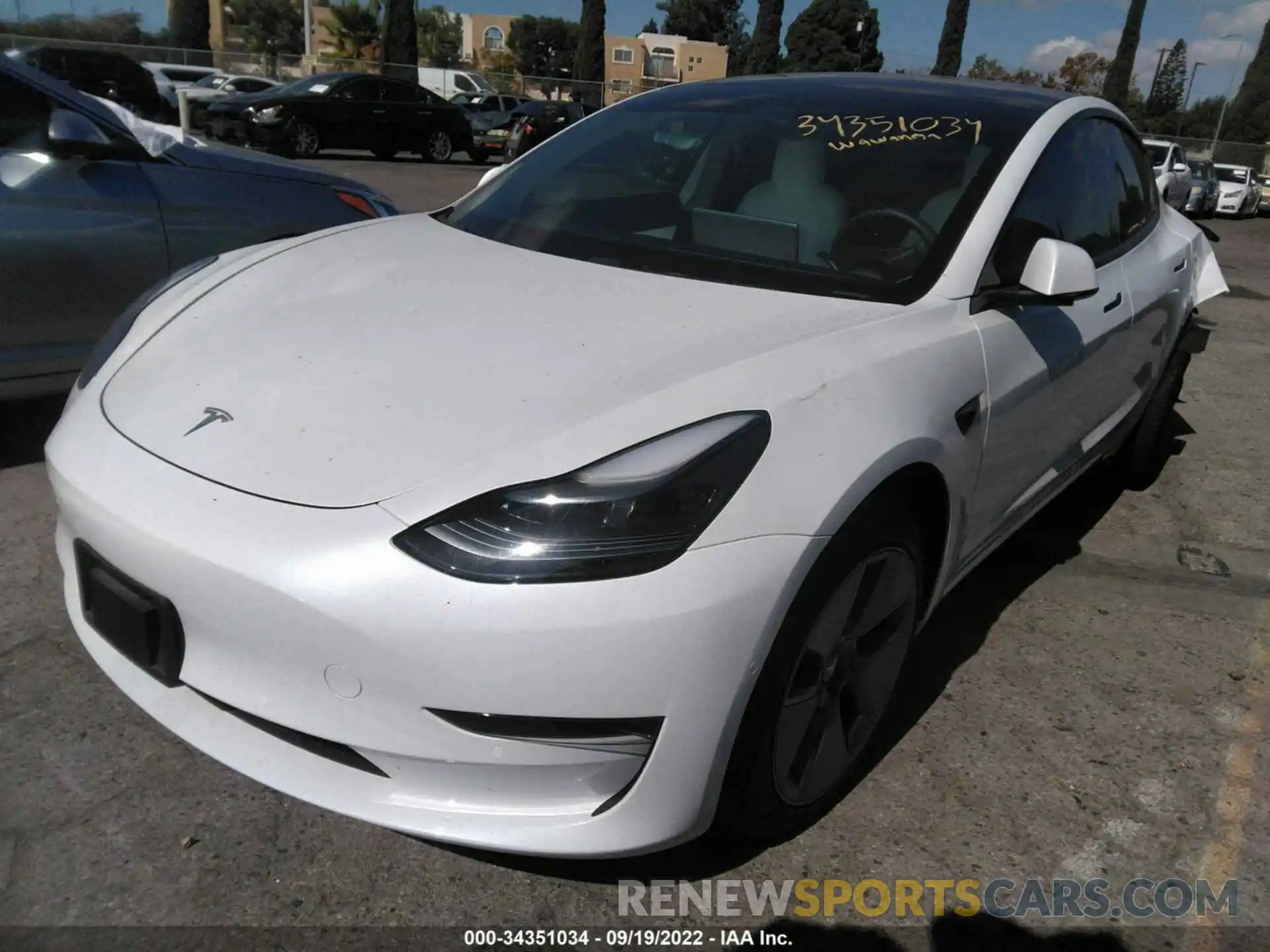 2 Photograph of a damaged car 5YJ3E1EA5MF873272 TESLA MODEL 3 2021