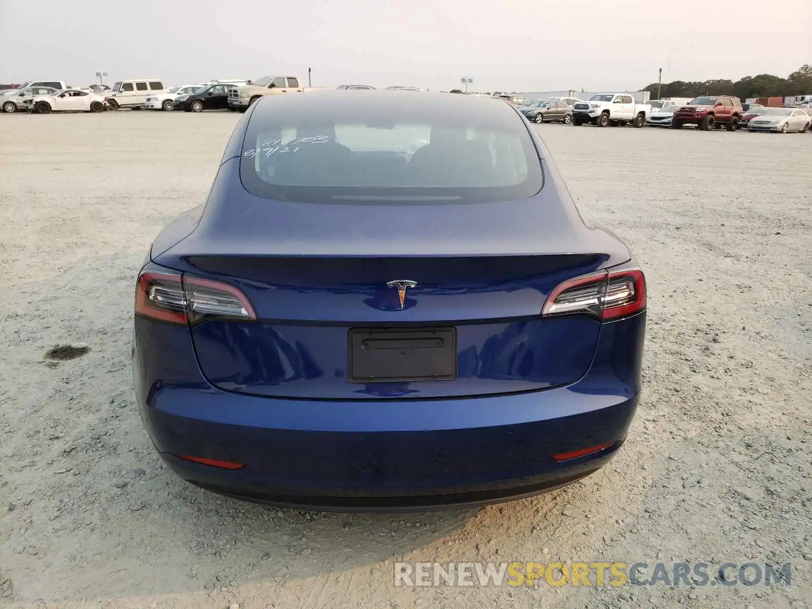 9 Photograph of a damaged car 5YJ3E1EA5MF876415 TESLA MODEL 3 2021